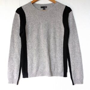 AQUA Cashmere Women's gray black colorblock Crewneck 100% Cashmere Sweater